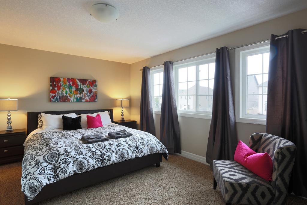 Boardwalk Homes - Executive Townhomes Kitchener Room photo